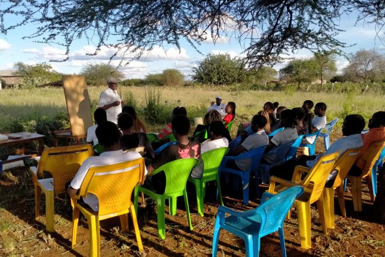 Training farming of 4 indigenous grasses- E. surperba, C. ciliaris, C. roxburghiana, and E. Macrostachyus, Makindu2