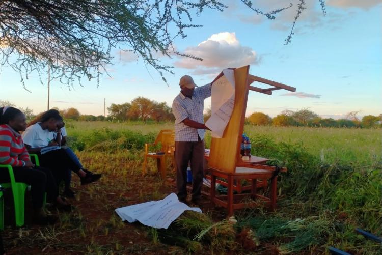 Training farming of 4 indigenous grasses- E. surperba, C. ciliaris, C. roxburghiana, and E. Macrostachyus, Makindu8