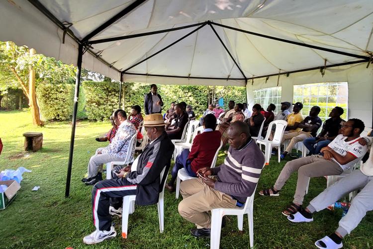 Prof. Onwonga Addressings students 
